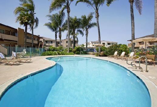 Super 8 By Wyndham Oceanside Marty'S Valley Inn エクステリア 写真